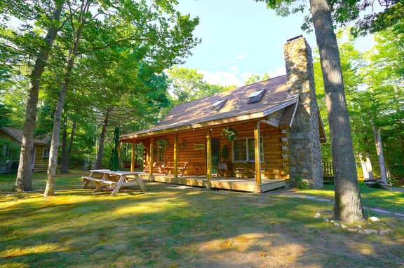 Cape Cabin: A Rustic Getaway